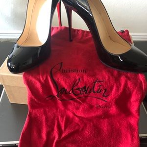 Black shoes Christian louboutin